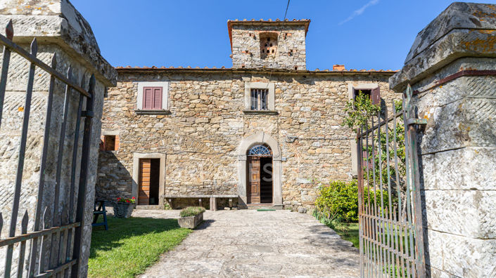 Image No.9-25 Bed Chateaux for sale