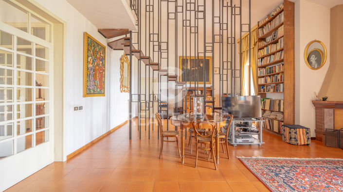 Image No.18-4 Bed Country House for sale
