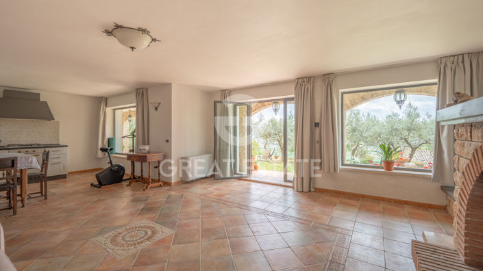 Image No.21-4 Bed Country House for sale