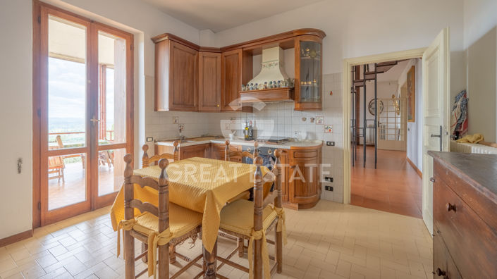 Image No.24-4 Bed Country House for sale
