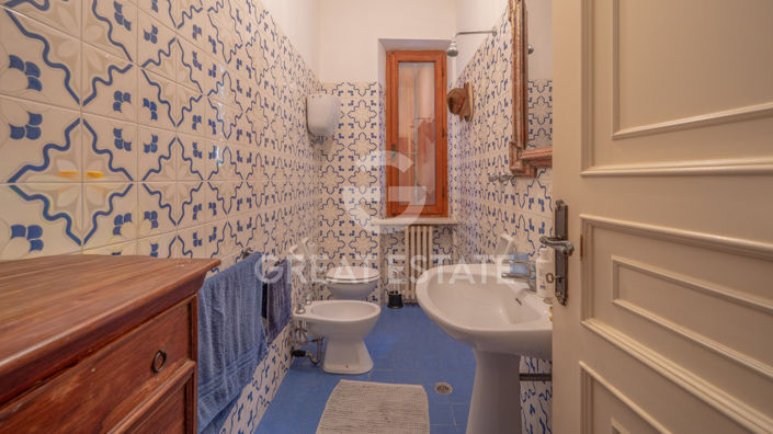 Image No.26-4 Bed Country House for sale