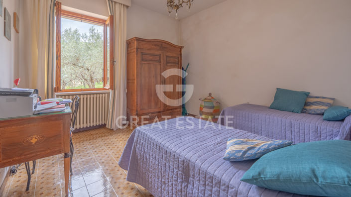 Image No.27-4 Bed Country House for sale