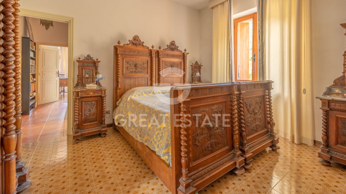 Image No.30-4 Bed Country House for sale