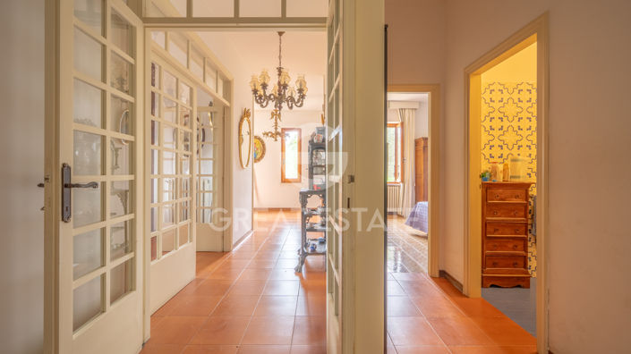 Image No.31-4 Bed Country House for sale