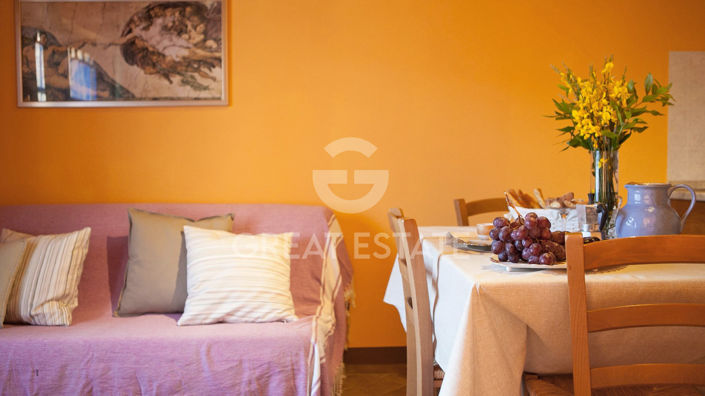 Image No.13-9 Bed Country House for sale