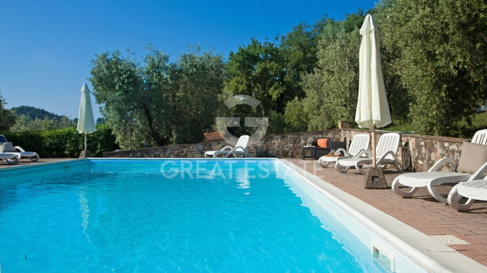 Image No.4-9 Bed Country House for sale
