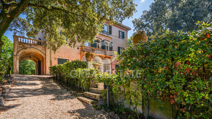 Image No.23-8 Bed Villa for sale