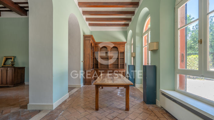 Image No.41-8 Bed Villa for sale