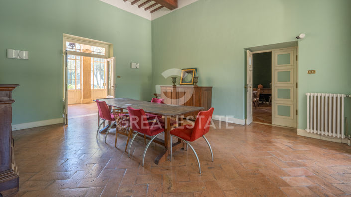 Image No.45-8 Bed Villa for sale