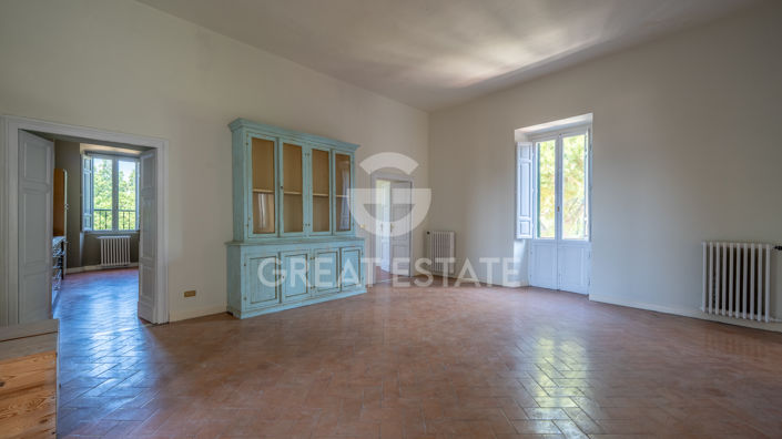 Image No.53-8 Bed Villa for sale