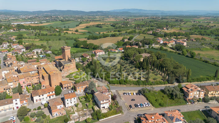 Image No.19-Maison de campagne de 7 chambres à vendre à Marciano della Chiana