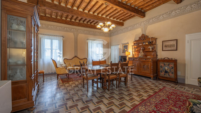 Image No.20-Maison de campagne de 7 chambres à vendre à Marciano della Chiana