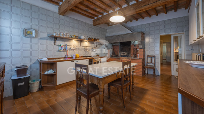 Image No.28-Maison de campagne de 7 chambres à vendre à Marciano della Chiana