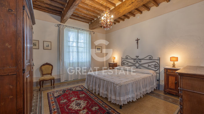 Image No.37-Maison de campagne de 7 chambres à vendre à Marciano della Chiana