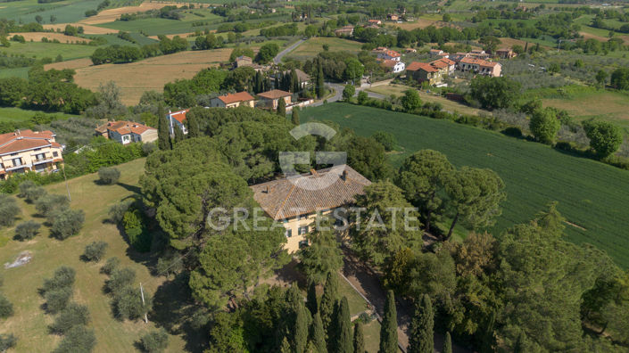 Image No.4-Maison de campagne de 7 chambres à vendre à Marciano della Chiana