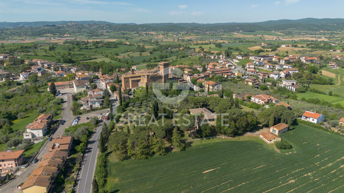 Image No.43-Maison de campagne de 7 chambres à vendre à Marciano della Chiana