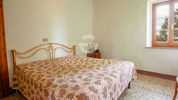 Image No.13-2 Bed Country House for sale