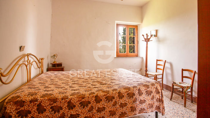 Image No.6-2 Bed Country House for sale