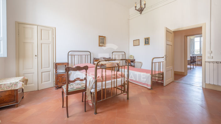 Image No.28-Villa de 16 chambres à vendre à Terranuova Bracciolini