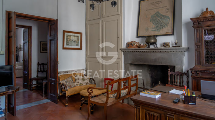 Image No.35-Villa de 16 chambres à vendre à Terranuova Bracciolini