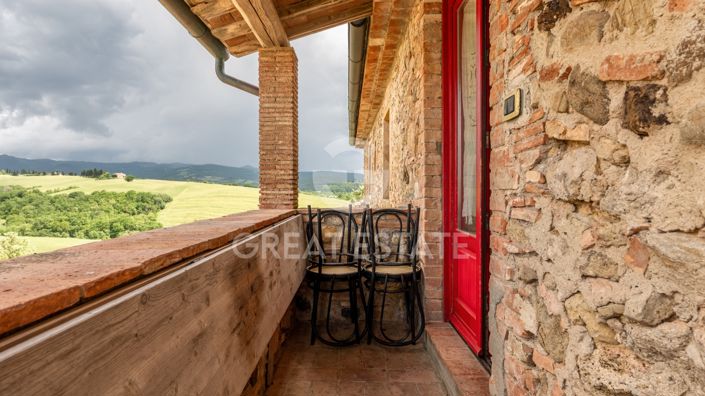 Image No.19-10 Bed Country House for sale