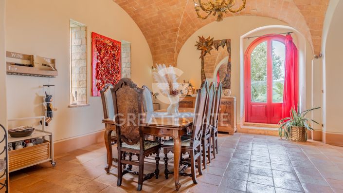 Image No.31-10 Bed Country House for sale
