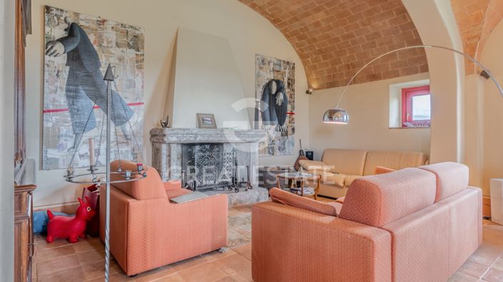 Image No.34-10 Bed Country House for sale