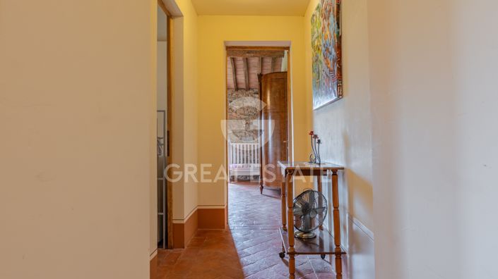 Image No.37-10 Bed Country House for sale