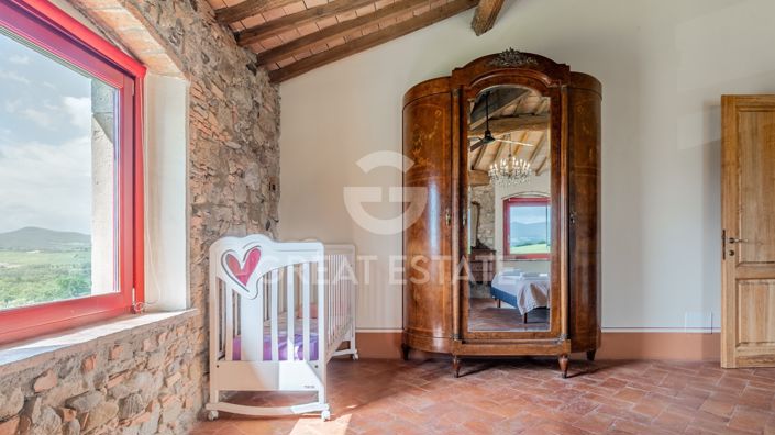 Image No.48-10 Bed Country House for sale