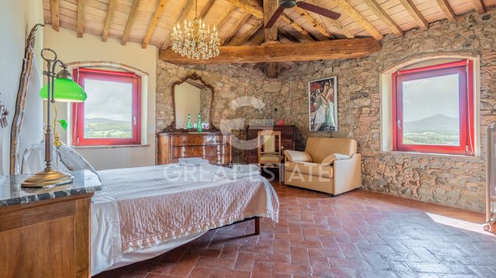 Image No.50-10 Bed Country House for sale