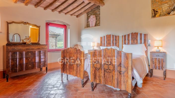 Image No.51-10 Bed Country House for sale