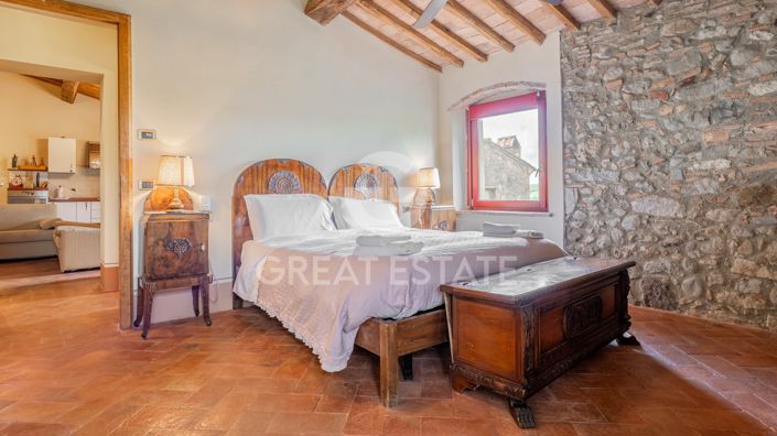 Image No.57-10 Bed Country House for sale