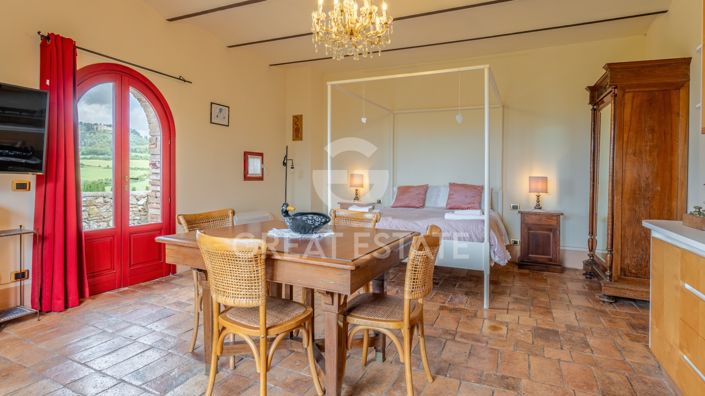 Image No.59-10 Bed Country House for sale