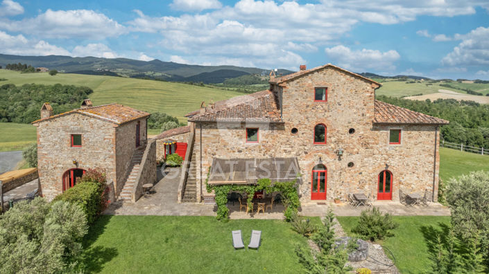 Image No.10-10 Bed Country House for sale