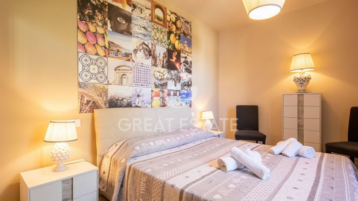 Image No.24-5 Bed Country House for sale