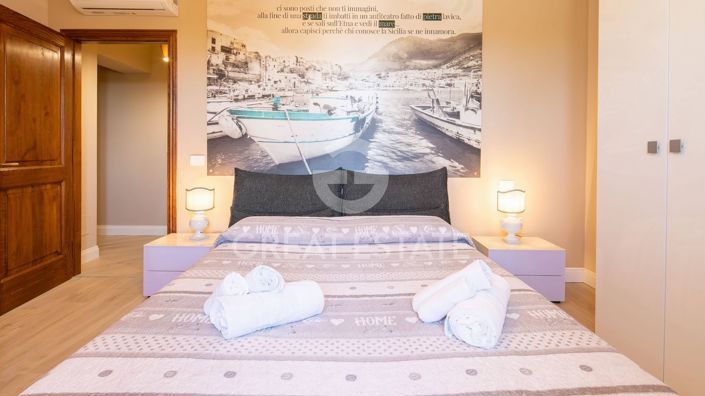 Image No.27-5 Bed Country House for sale