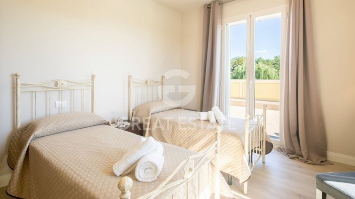 Image No.32-5 Bed Country House for sale