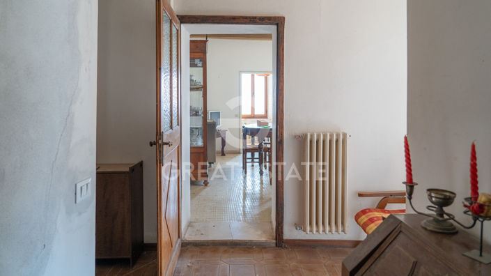 Image No.25-5 Bed Country House for sale