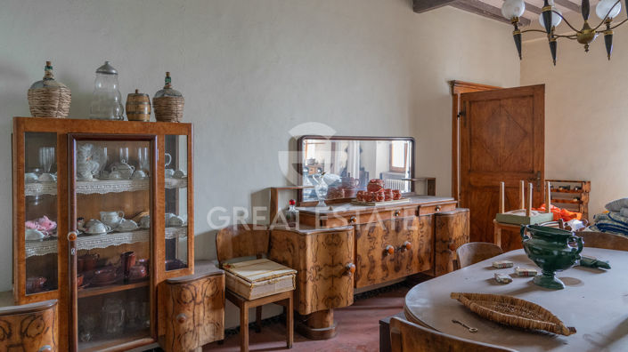 Image No.33-5 Bed Country House for sale
