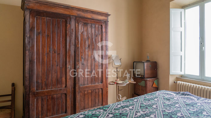 Image No.36-5 Bed Country House for sale
