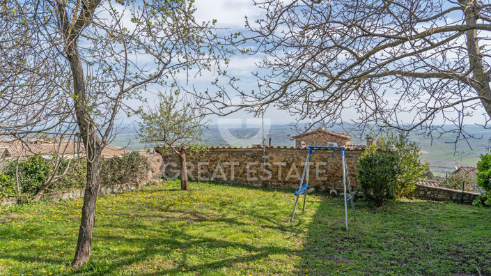 Image No.9-5 Bed Country House for sale