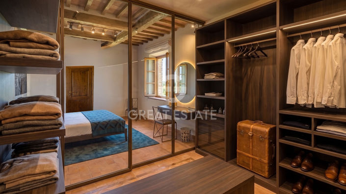 Image No.9-4 Bed Country House for sale