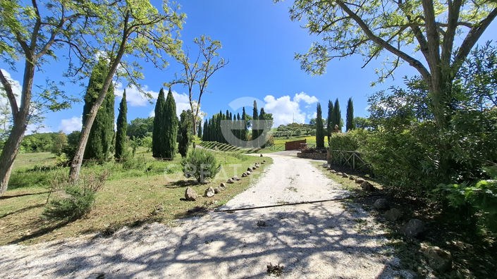 Image No.20-2 Bed Country House for sale