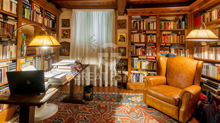 Image No.23-10 Bed Country House for sale