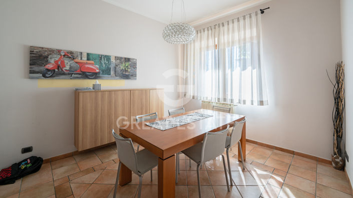 Image No.23-5 Bed Country House for sale
