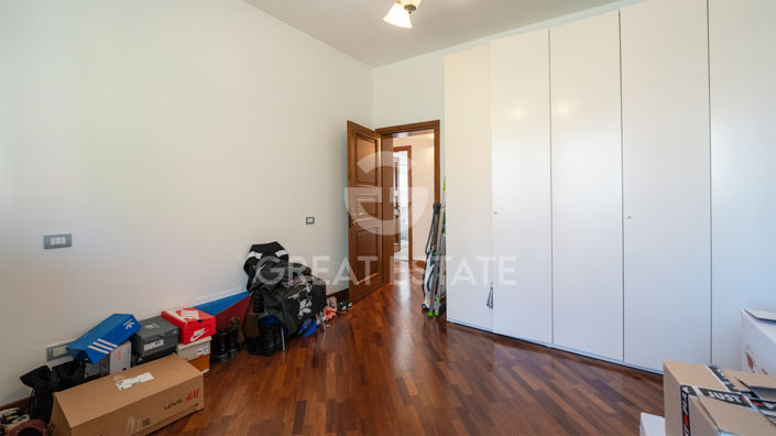 Image No.34-5 Bed Country House for sale