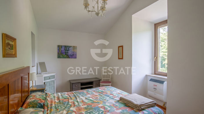 Image No.21-6 Bed Country House for sale