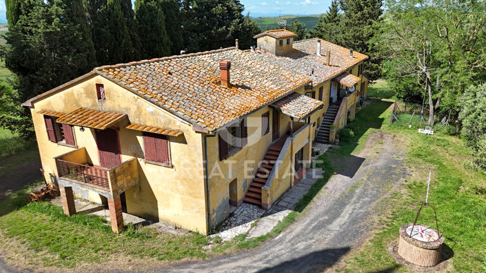 Image No.4-Ferme de 11 chambres à vendre à Montecatini Val di Cecina