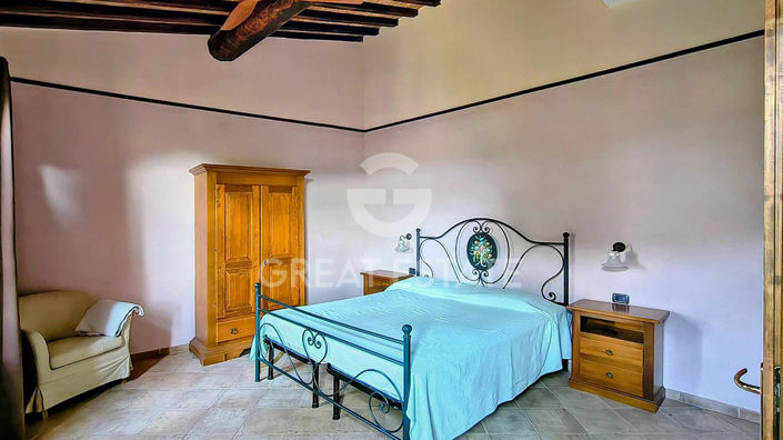 Image No.28-Ferme de 13 chambres à vendre à Volterra
