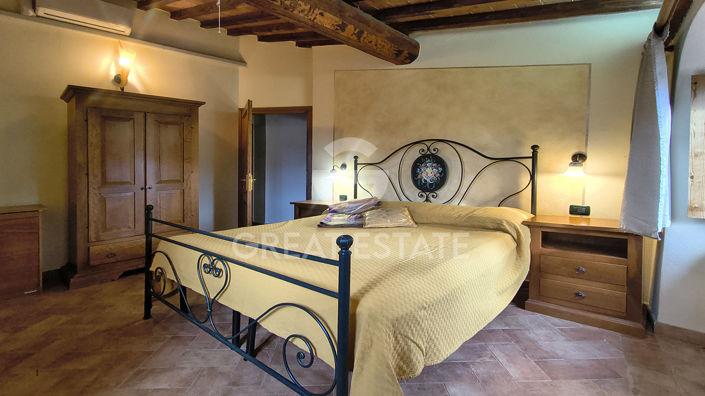 Image No.32-Ferme de 13 chambres à vendre à Volterra